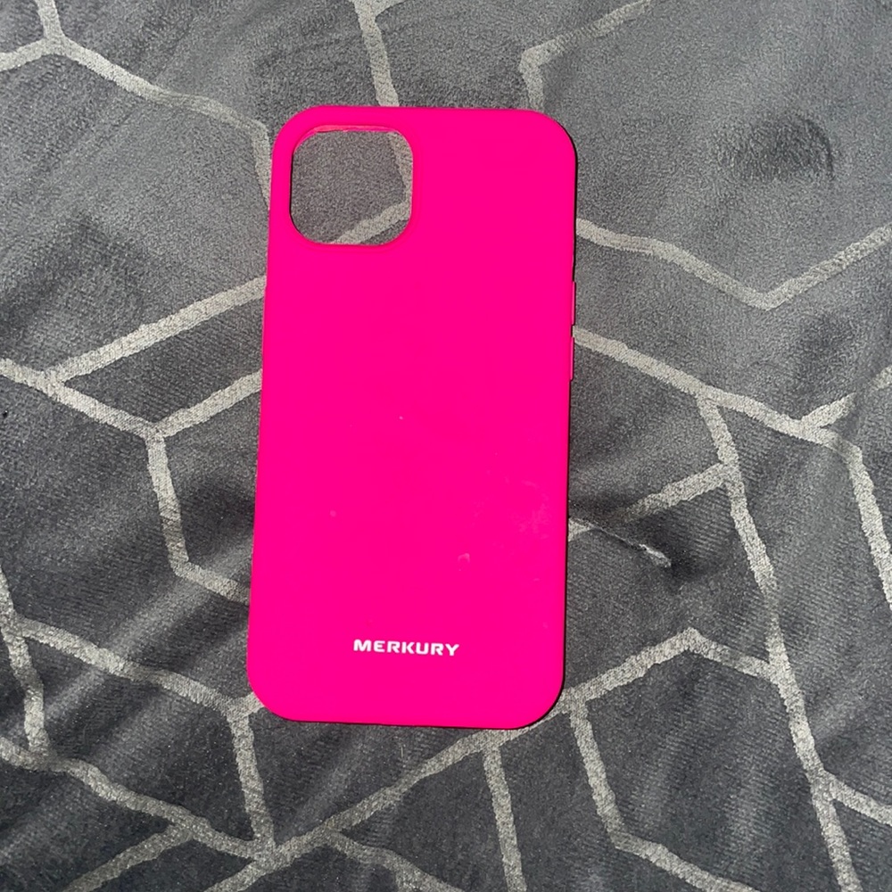 hot pink iphone 13 case